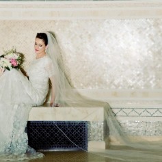 18 modest_wedding_dresses_28_of_7
